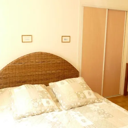 Les Bougainvilliers Apartament